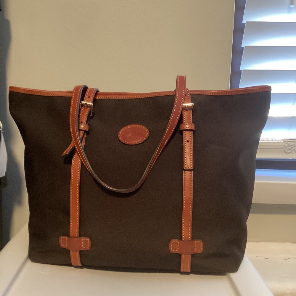 Dooney and Bourke, Nylon Tote, Brown
